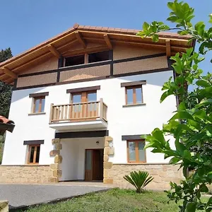 https://laga-surf-villa.basquecountryhotels.org